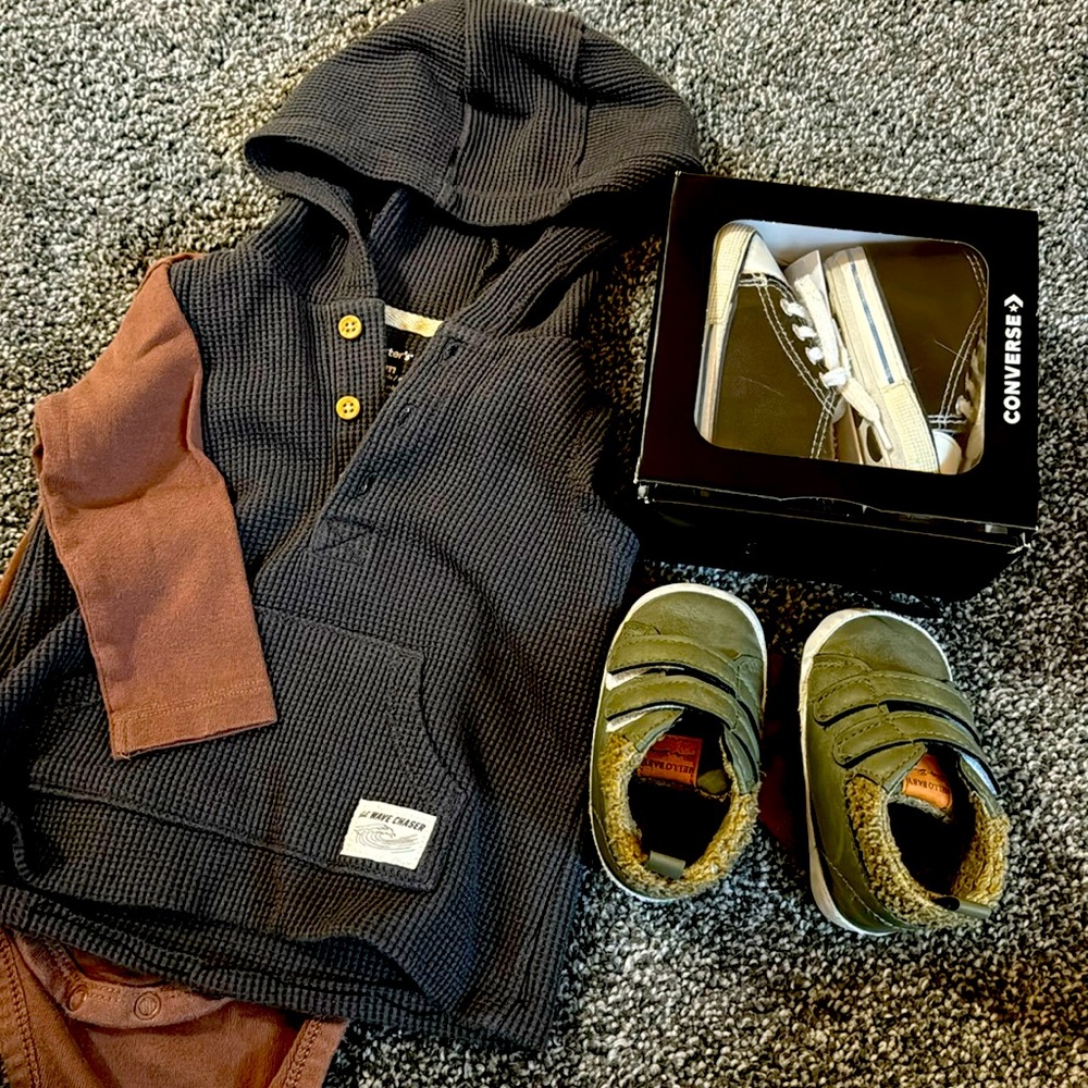 9 month baby clothing bundle - Jeans, khaki, corduroy, crew necks & 2 pairs shoe